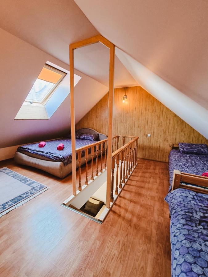 Hotel Viesu Nams Kapsargi Windawa Zewnętrze zdjęcie
