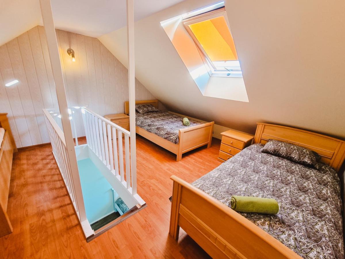 Hotel Viesu Nams Kapsargi Windawa Zewnętrze zdjęcie