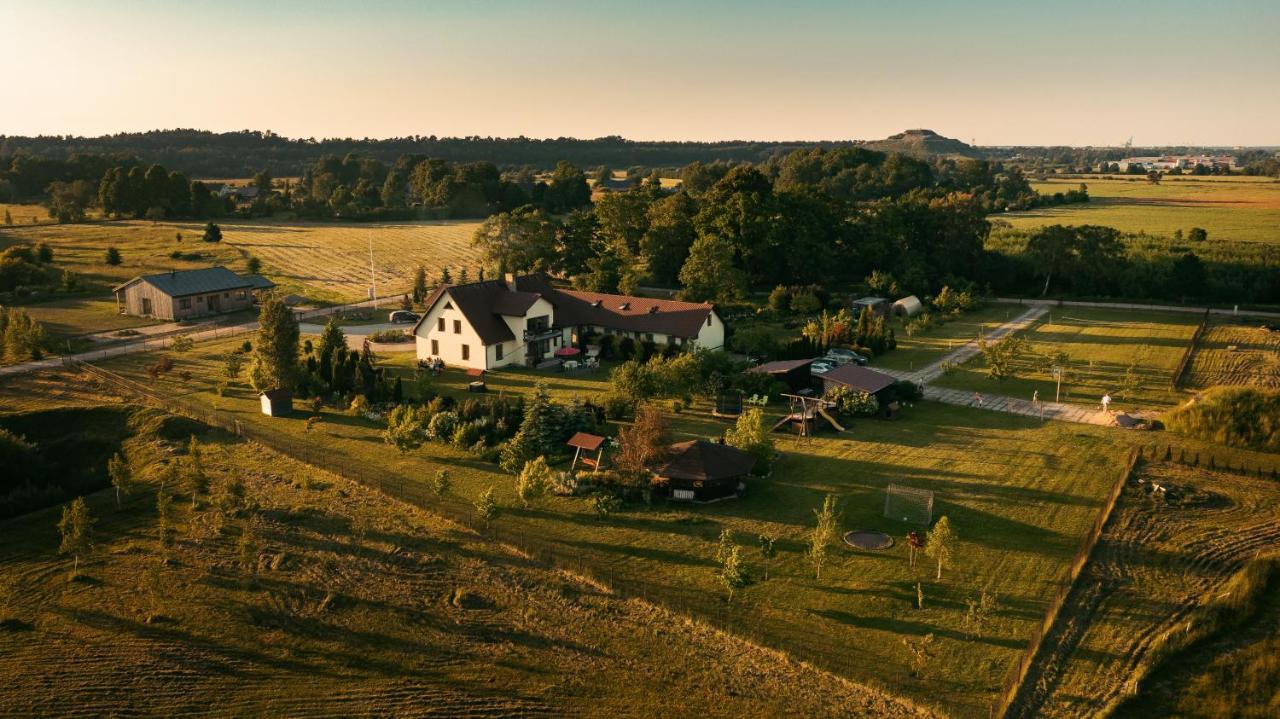 Hotel Viesu Nams Kapsargi Windawa Zewnętrze zdjęcie