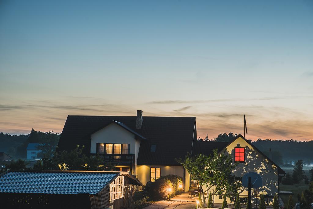 Hotel Viesu Nams Kapsargi Windawa Zewnętrze zdjęcie
